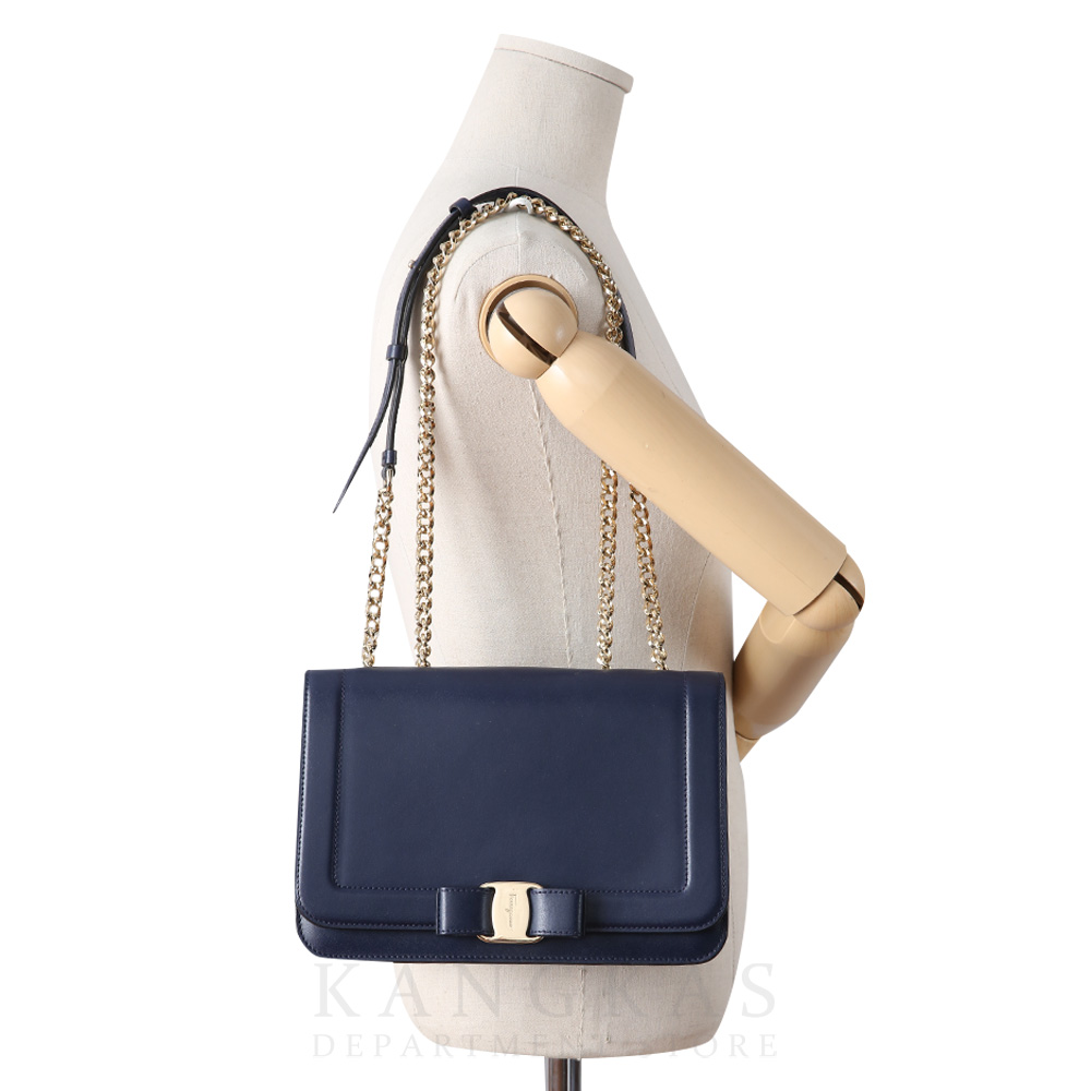 FERRAGAMO(USED)페레가모 바라리본 플랩 체인백